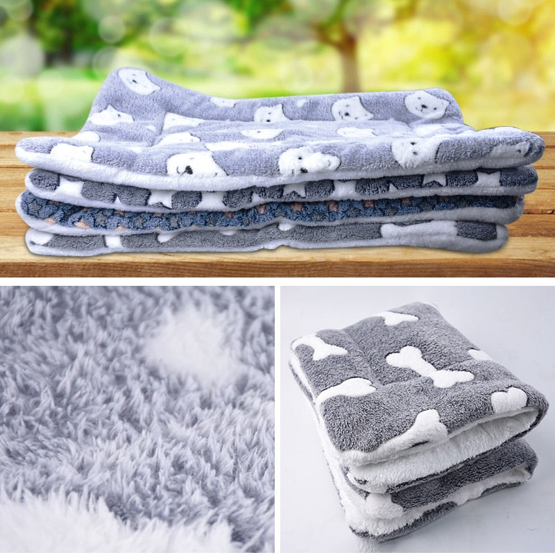 Haustierdecke Hundebett Katzenmatte Flanell Verdickte Accessoires Halten warm im Winter Schlafend für Sofakissen Heimteppichbedarf