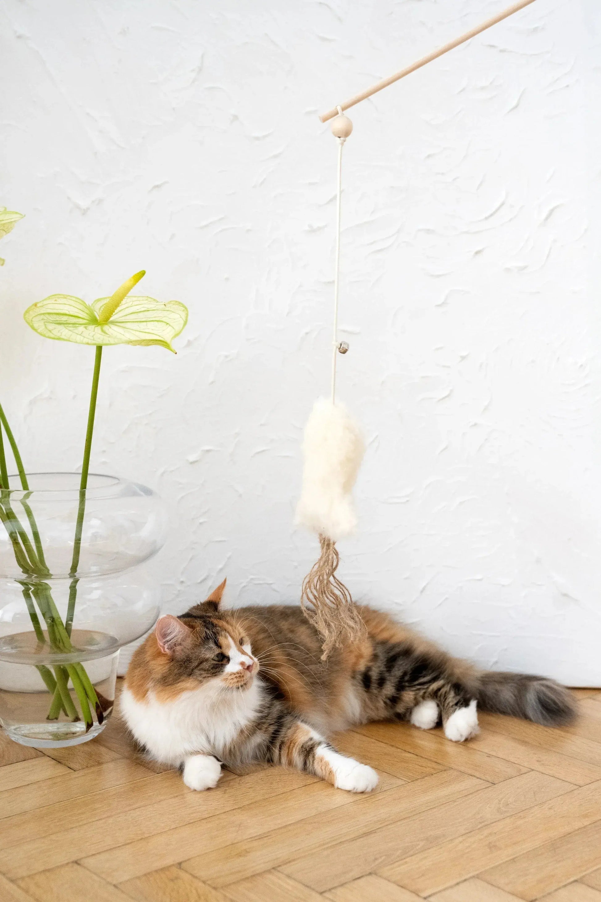 Natural Sheepskin Cat Toy: Fish Mellow Pet Store