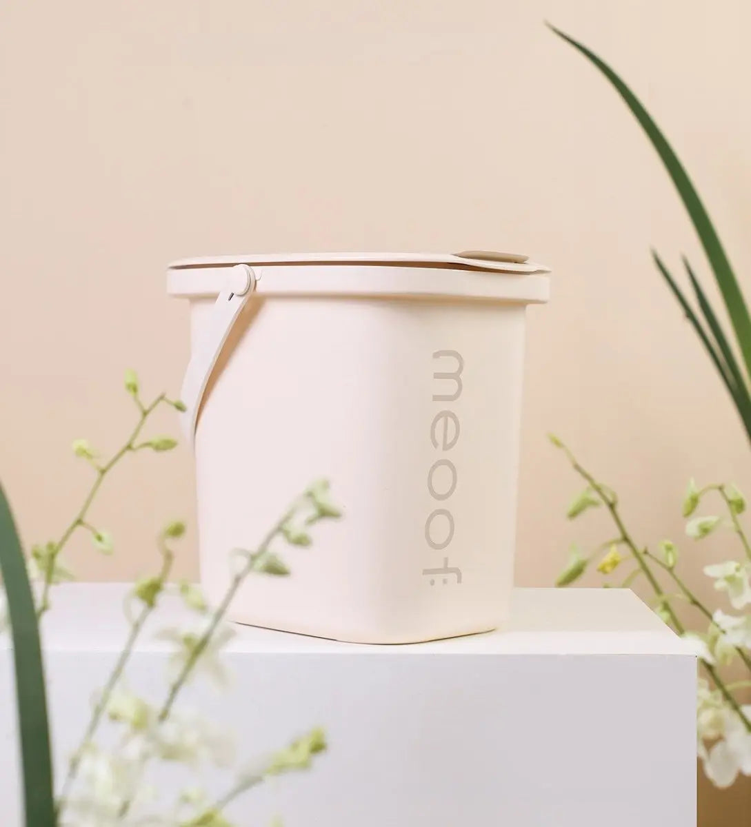 Smart Vacuum Pet Food Storage Container Meoof